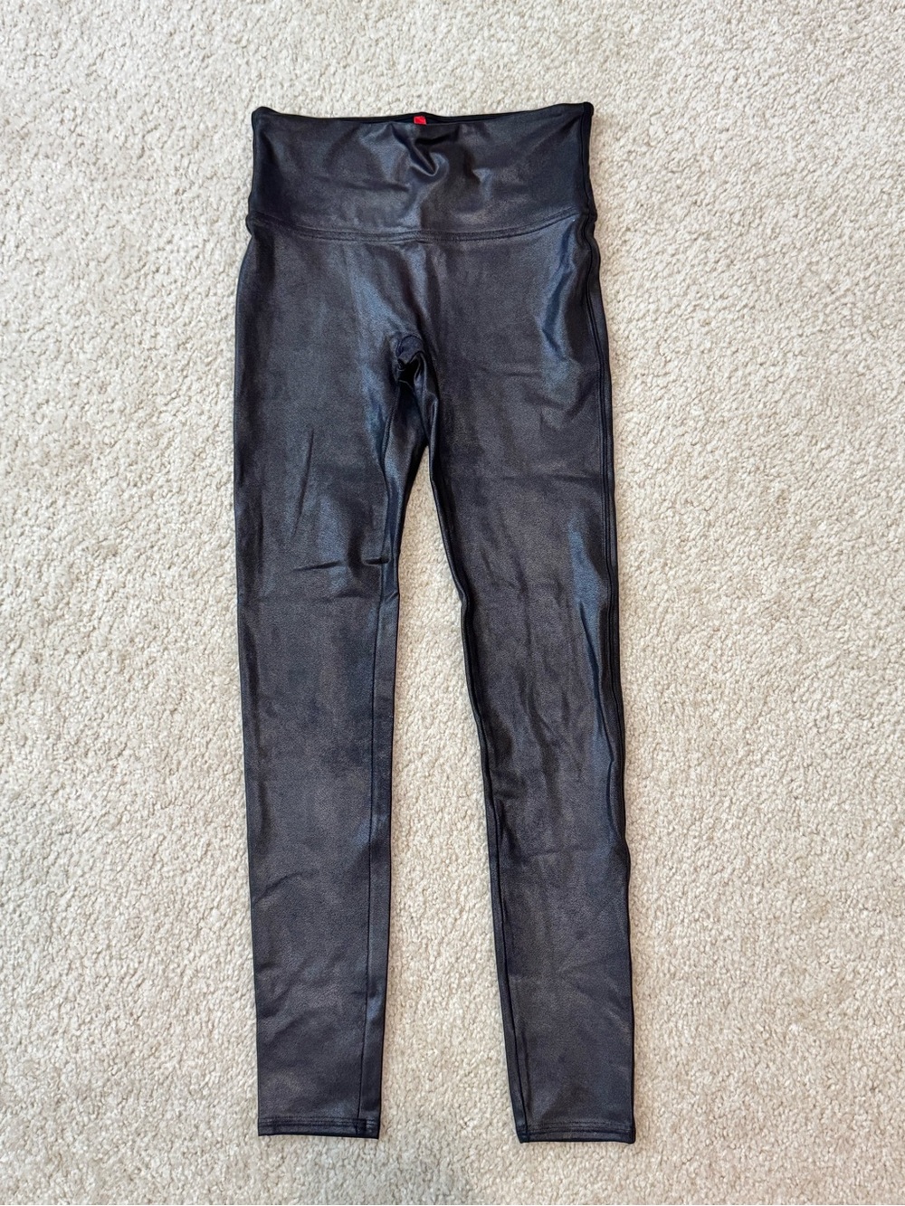 🔹 SPANX Faux Leather Leggings Black High Rise Size Medium M - Picture 2 of 5
